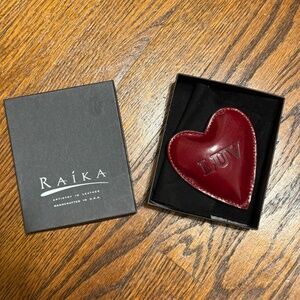 Raika LUV Paperweight